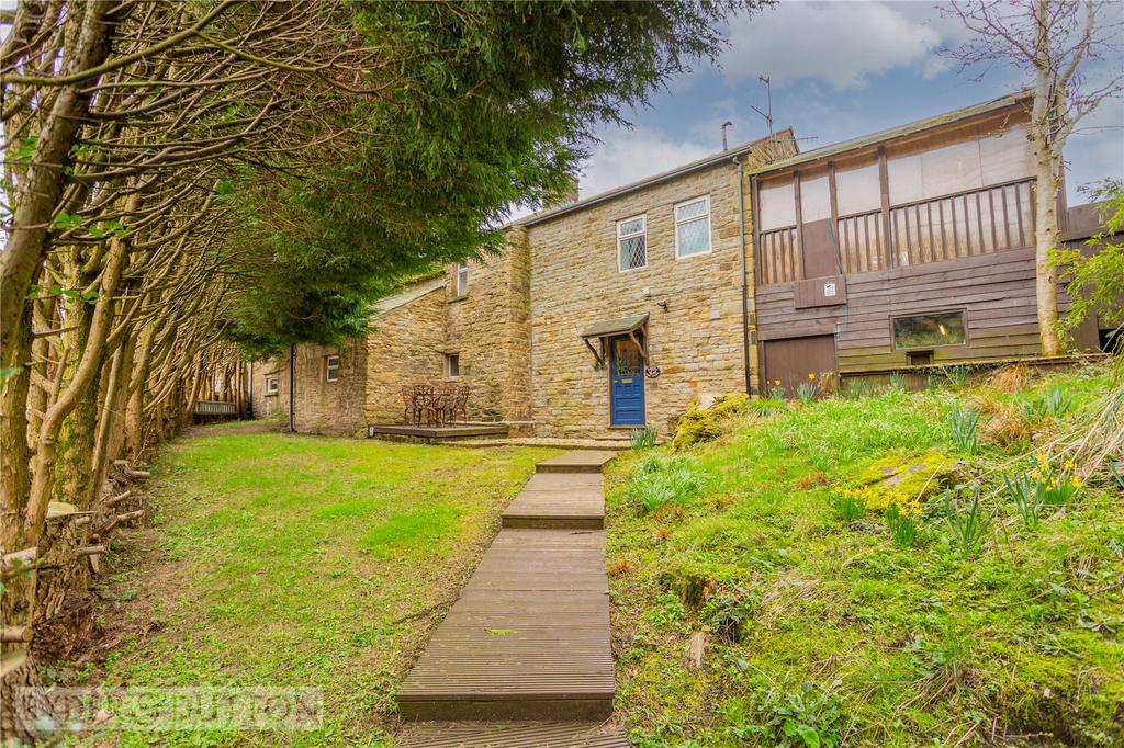 Rear Gardens: