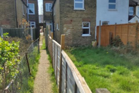112b Cowley Mill Road, Uxbridge, UB8 2QB