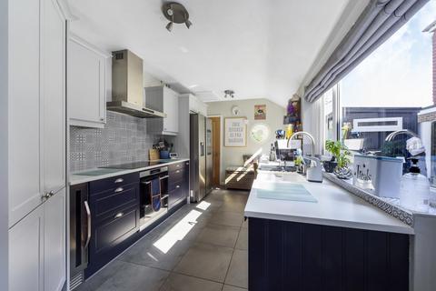 78 Anyards Road, Cobham, KT11 2LG