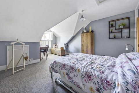 78 Anyards Road, Cobham, KT11 2LG