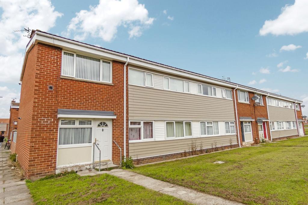 Canterbury Close, Ashington, Northumberland, NE63 9QG 2 bed flat £40,000