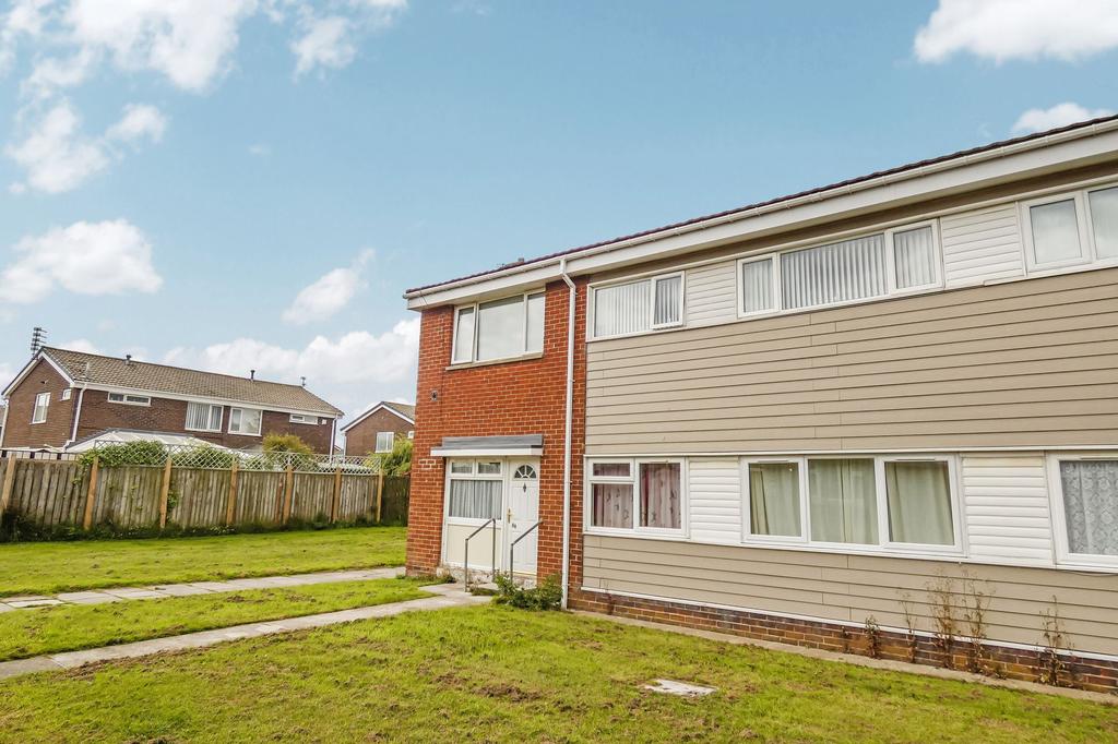 Canterbury Close, Ashington, Northumberland, NE63 9QG 2 bed flat £40,000