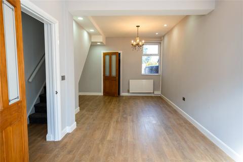 3 bedroom terraced house to rent, Stanley Street, Grimsby, Lincolnshire, DN32