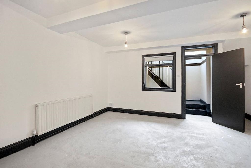 Apartment in London, Lower Clapton, Hackney - View 5
