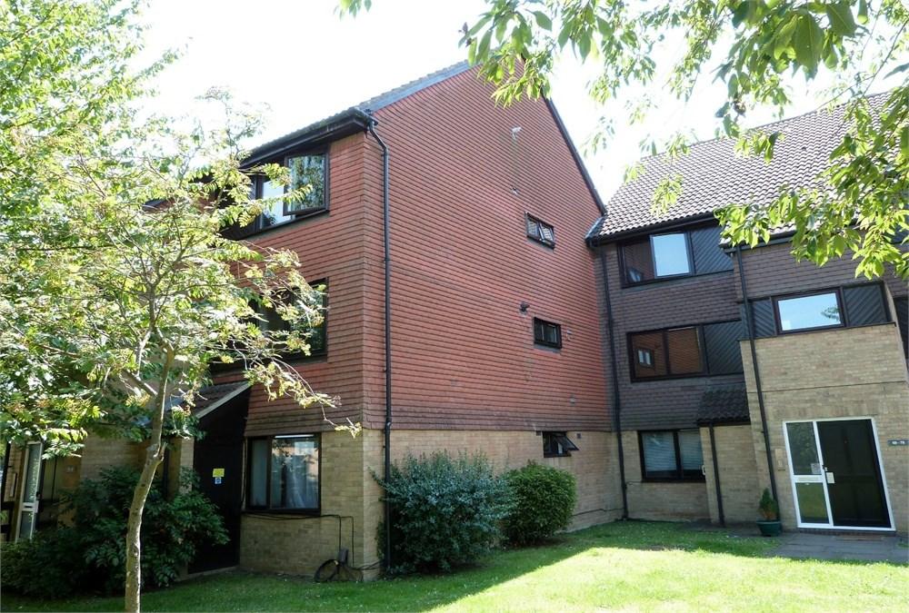 Peerless Drive, Harefield, UB9 1 bed flat £210,000