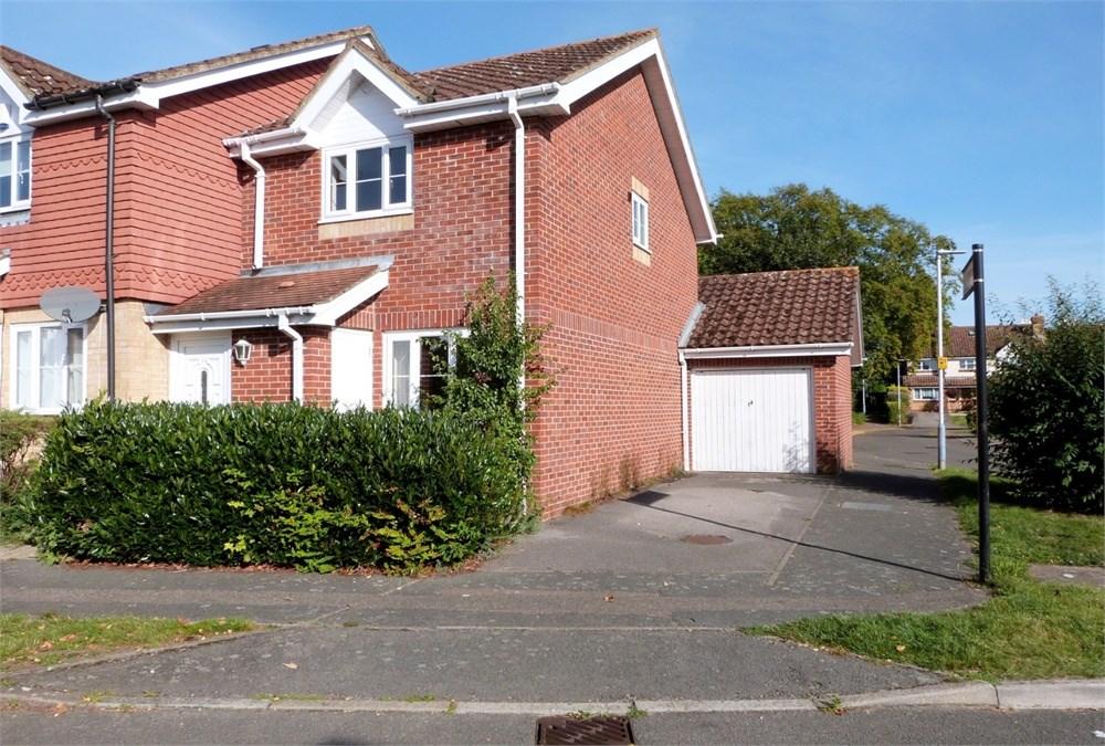 Dexter Road, Harefield, UB9 2 bed end of terrace house £385,000