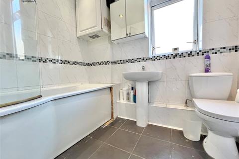 6 Carlton Range, Manchester, M18 7LS