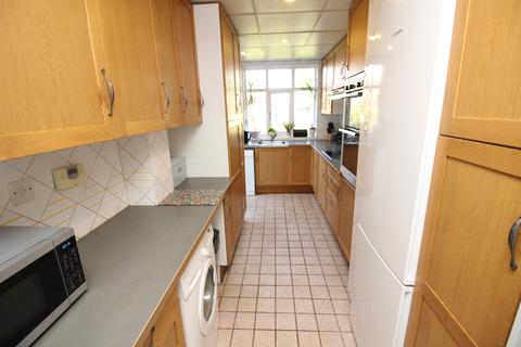 6 Grandison Road, Worcester Park, KT4 8LU