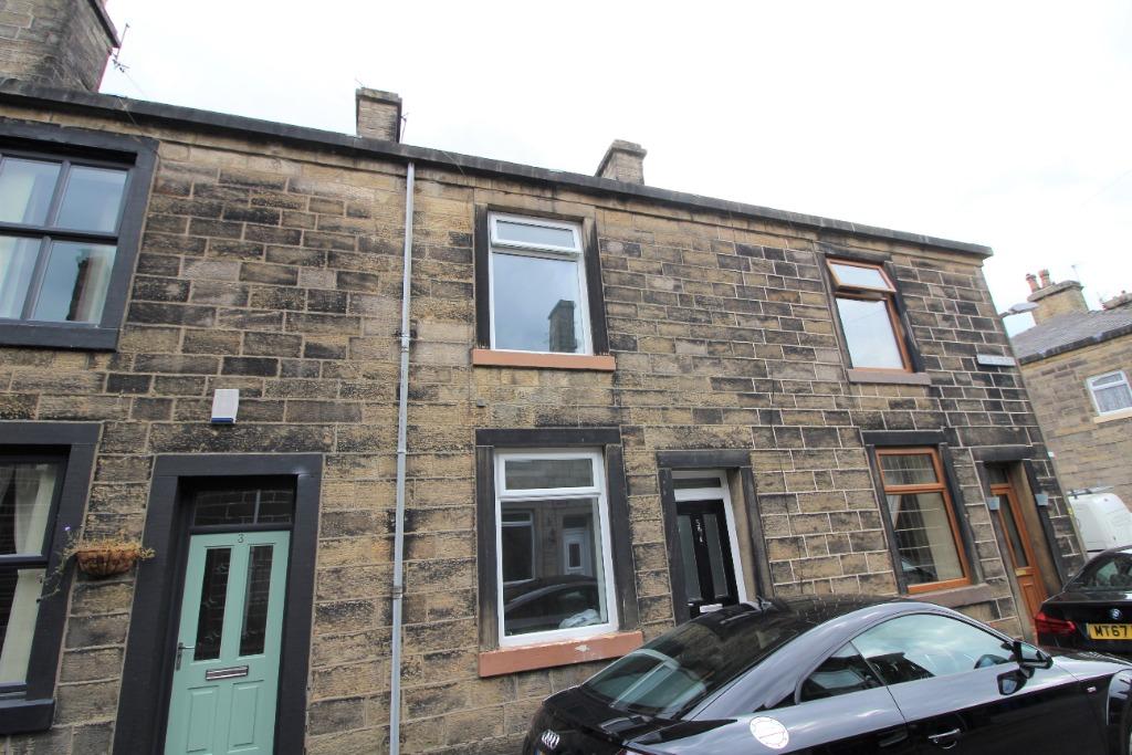 Dale Street, Ramsbottom, BL0 2 bed terraced house £750 pcm (£173 pw)
