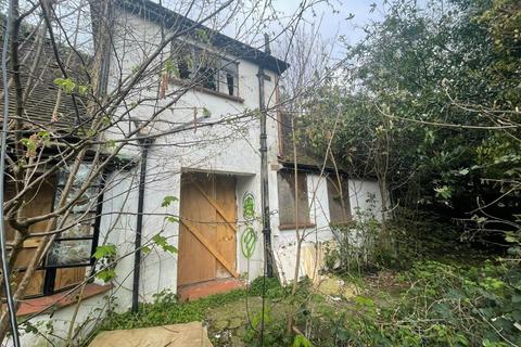 322a Croydon Road, Wallington, SM6 7LQ