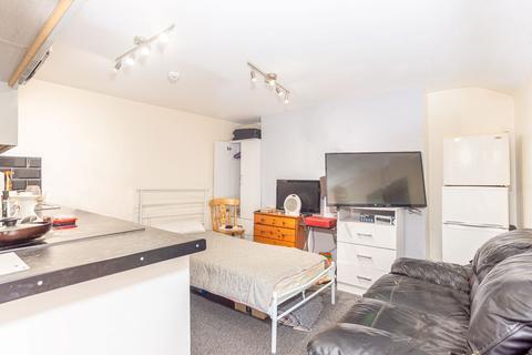 39 Euston Grove, Prenton, CH43 4TZ