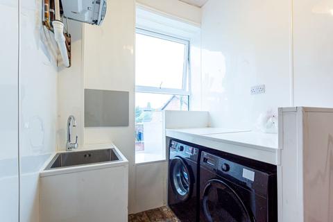 39 Euston Grove, Prenton, CH43 4TZ