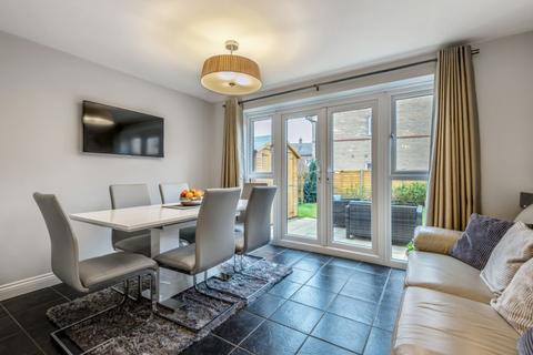 43 Hilton Close, Kempston, Bedford, MK42 7FS