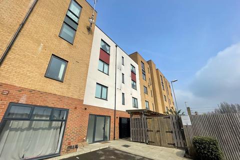 30 Watson Place, London, SE25 5EX