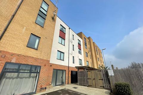 31 Watson Place, London, SE25 5EX