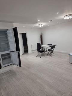31 Watson Place, London, SE25 5EX