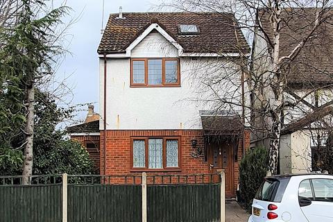 4 bedroom detached house for sale - High Street, Stanwell Village