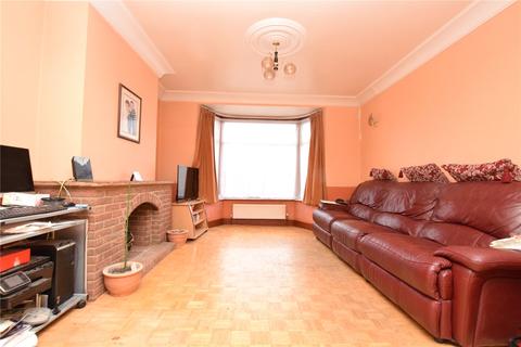 45 Farrance Road, Romford, RM6 6EJ