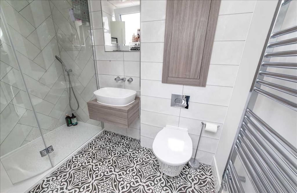 Ensuite