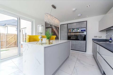 28 Ardlui Gardens, Hamilton, ML3 8QJ