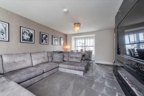 28 Ardlui Gardens, Hamilton, ML3 8QJ