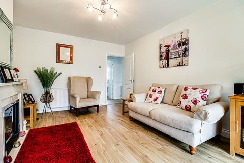 8 Barncombe Close, Benfleet, SS7 4AQ