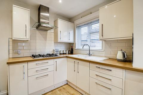 8 Barncombe Close, Benfleet, SS7 4AQ