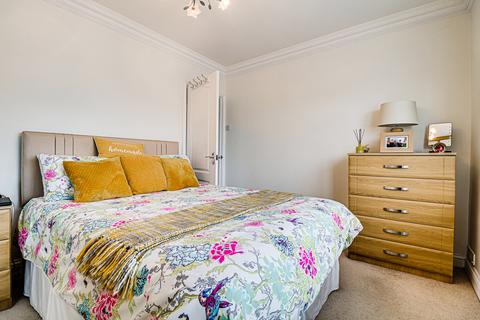 8 Barncombe Close, Benfleet, SS7 4AQ