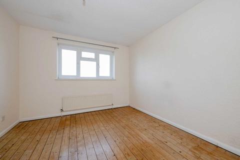 22 Cross Leys, Chipping Norton, OX7 5HG