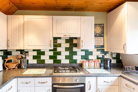 3 Appleton Close, Oakenshaw, Bradford, BD12 7BQ