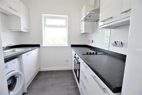 1 bedroom apartment to rent, Fencepiece Road, Barkingside IG6 2JX