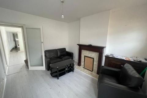 9 Dennett Road, Croydon, CR0 3JD