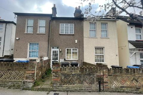 9 Dennett Road, Croydon, CR0 3JD
