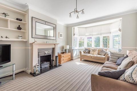 54 The Crescent, West Wickham, BR4 0HF