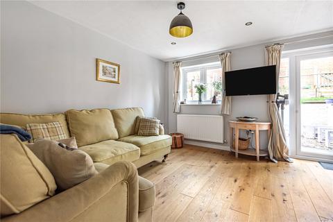 25 Falcon View, Winchester, SO22 4EP