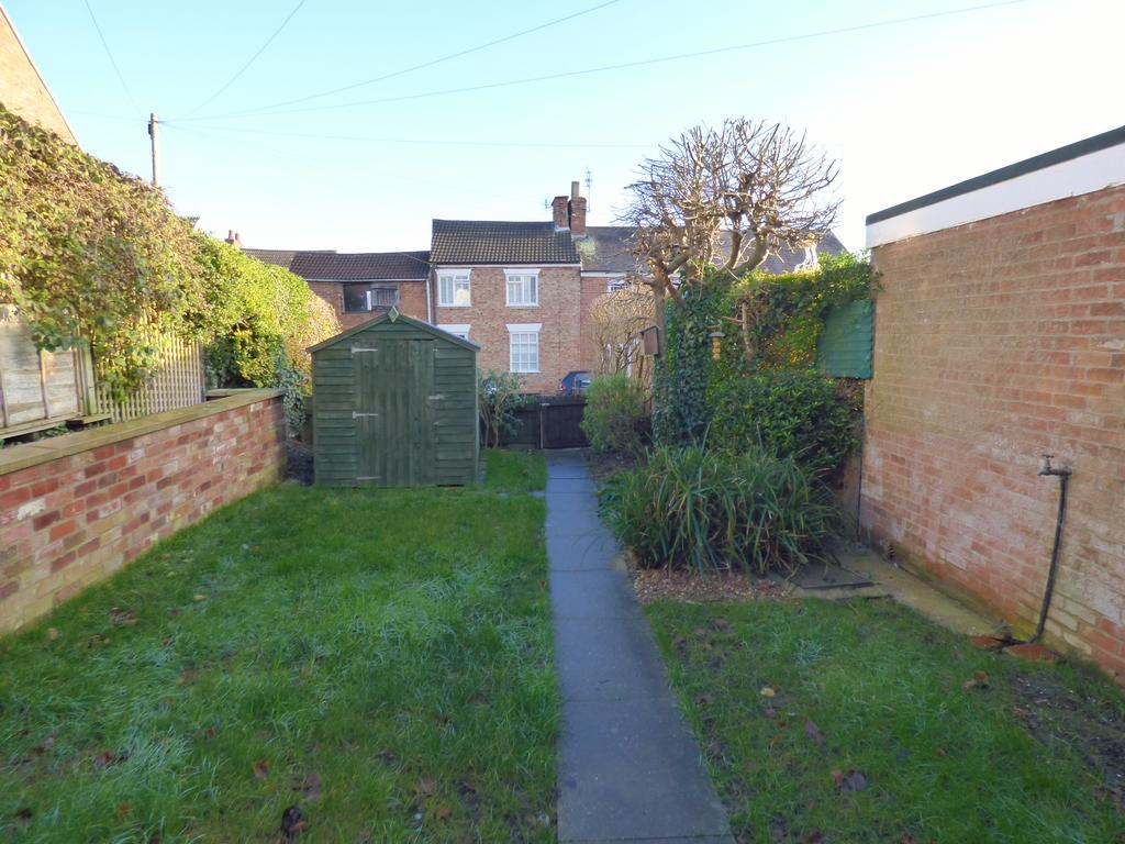 Union Street, Louth 2 bed terraced house £190,000