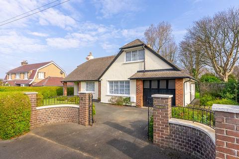 3 bedroom detached bungalow for sale, Breagle, 10 Devonshire Crescent, Douglas