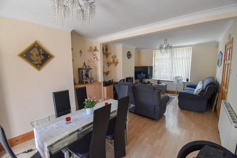 3 bedroom semi-detached house to rent - Sutton Road, Leicester
