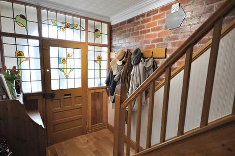 14a Doncaster Road, Hatfield, Doncaster, DN7 6AD