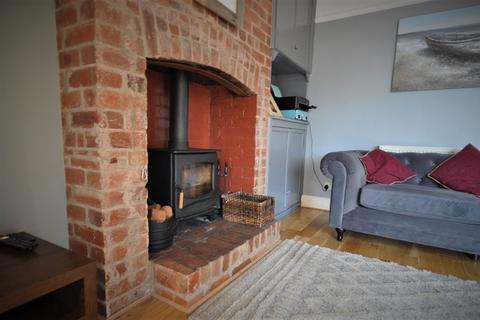 14a Doncaster Road, Hatfield, Doncaster, DN7 6AD