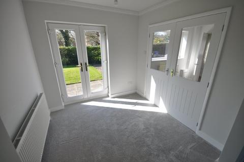 12 Birchwood Close, Thorne, Doncaster, DN8 4HR