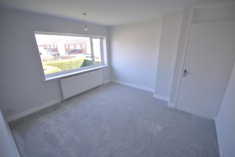 12 Birchwood Close, Thorne, Doncaster, DN8 4HR