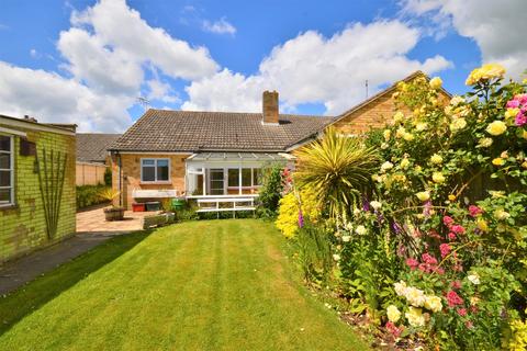 21 Cornwall Close, Lawford, Manningtree, CO11 2ES