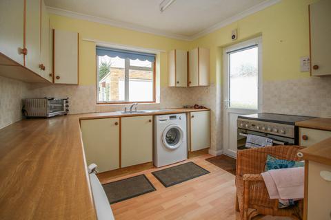 21 Cornwall Close, Lawford, Manningtree, CO11 2ES