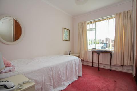 21 Cornwall Close, Lawford, Manningtree, CO11 2ES