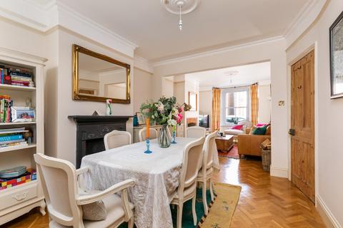 18 Monks Road, Hyde, Winchester, SO23 7EQ