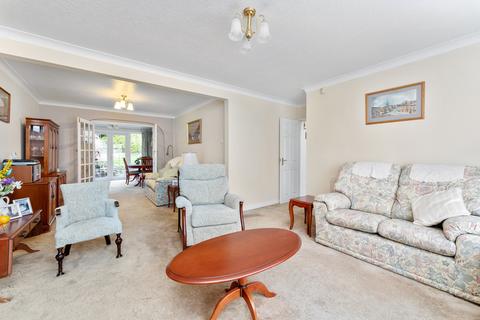 11 Southernhay, Loughton, IG10 4EN