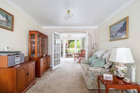 11 Southernhay, Loughton, IG10 4EN