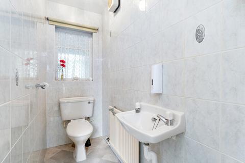 11 Southernhay, Loughton, IG10 4EN