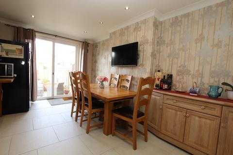 35 James Road, Dartford, DA1 3NE